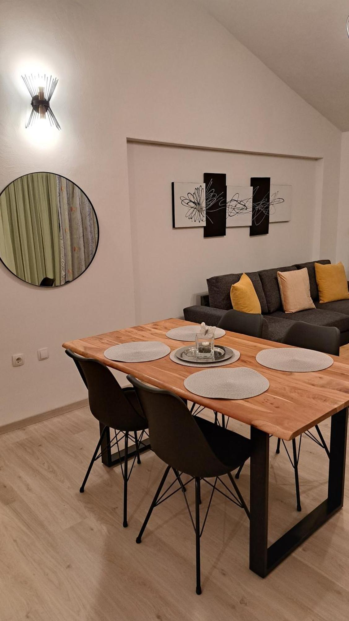 Apartmani Gordana Apartment *